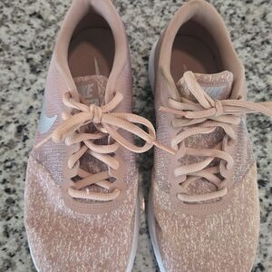 Nike Women's Pink Athletic Shoes